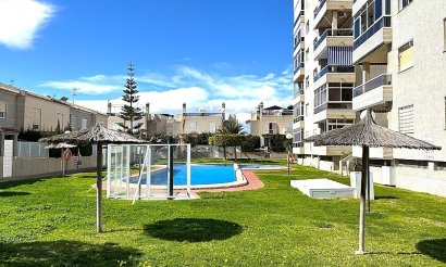 Resale - Apartment / flat - La Mata - Torreblanca