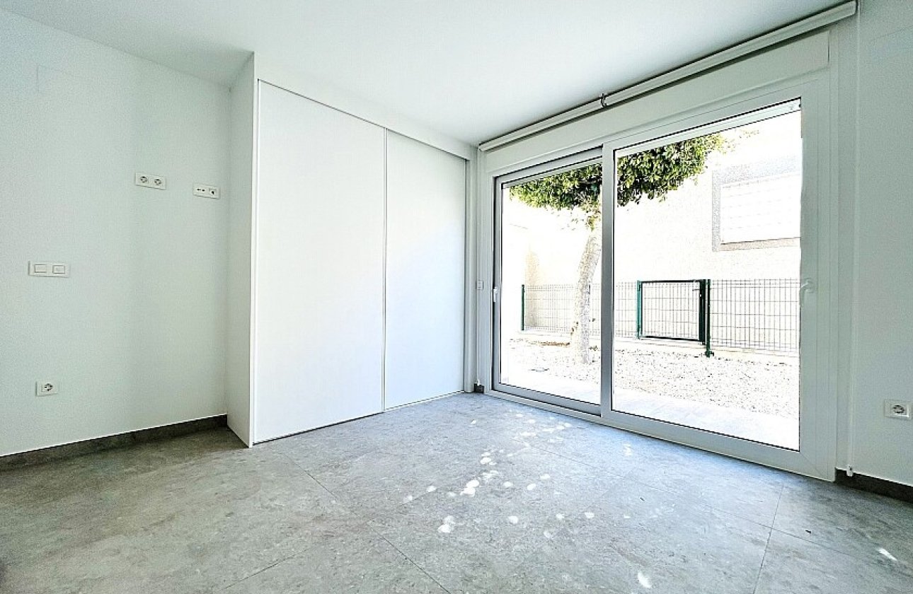 Resale - Apartment / flat - Torrevieja - Torrelamata