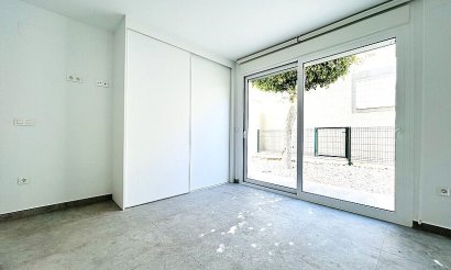 Resale - Apartment / flat - Torrevieja - Torrelamata