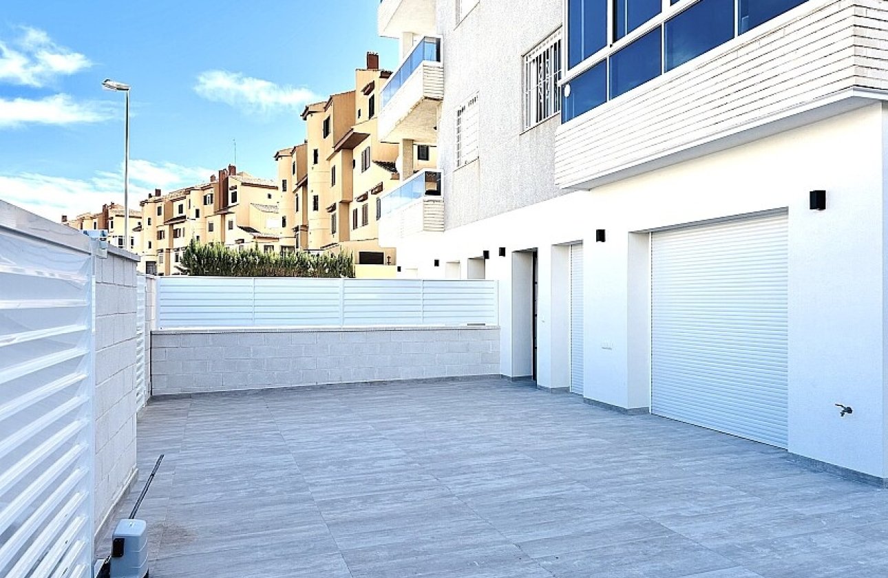Resale - Apartment / flat - Torrevieja - Torrelamata