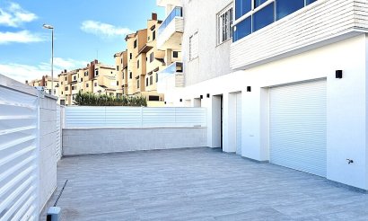 Resale - Apartment / flat - Torrevieja - Torrelamata