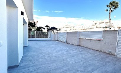 Resale - Apartment / flat - Torrevieja - Torrelamata
