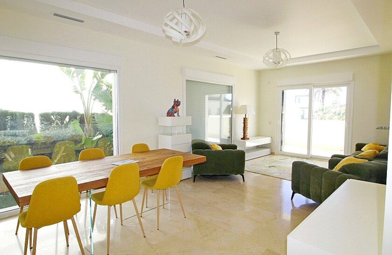 Revente - Villa - Orihuela Costa - La Zenia