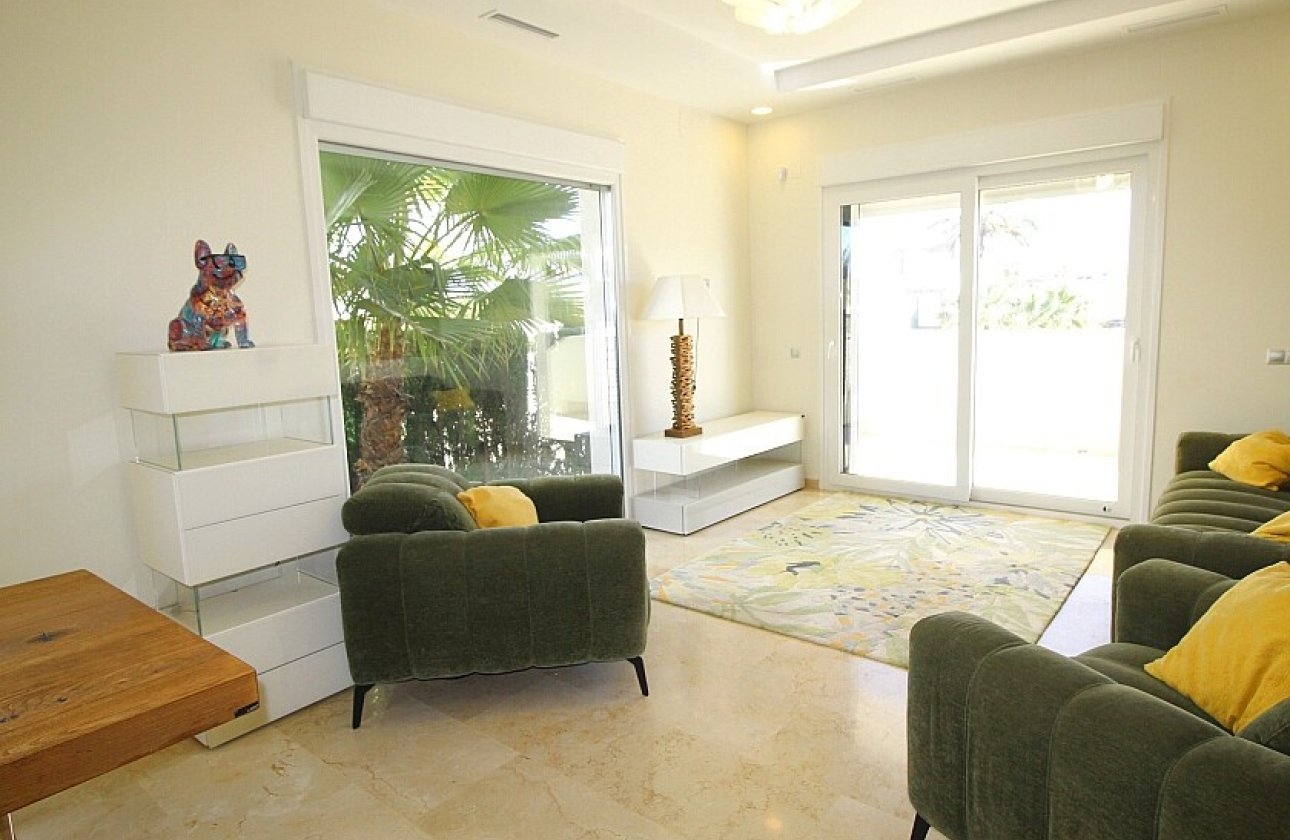 Revente - Villa - Orihuela Costa - La Zenia