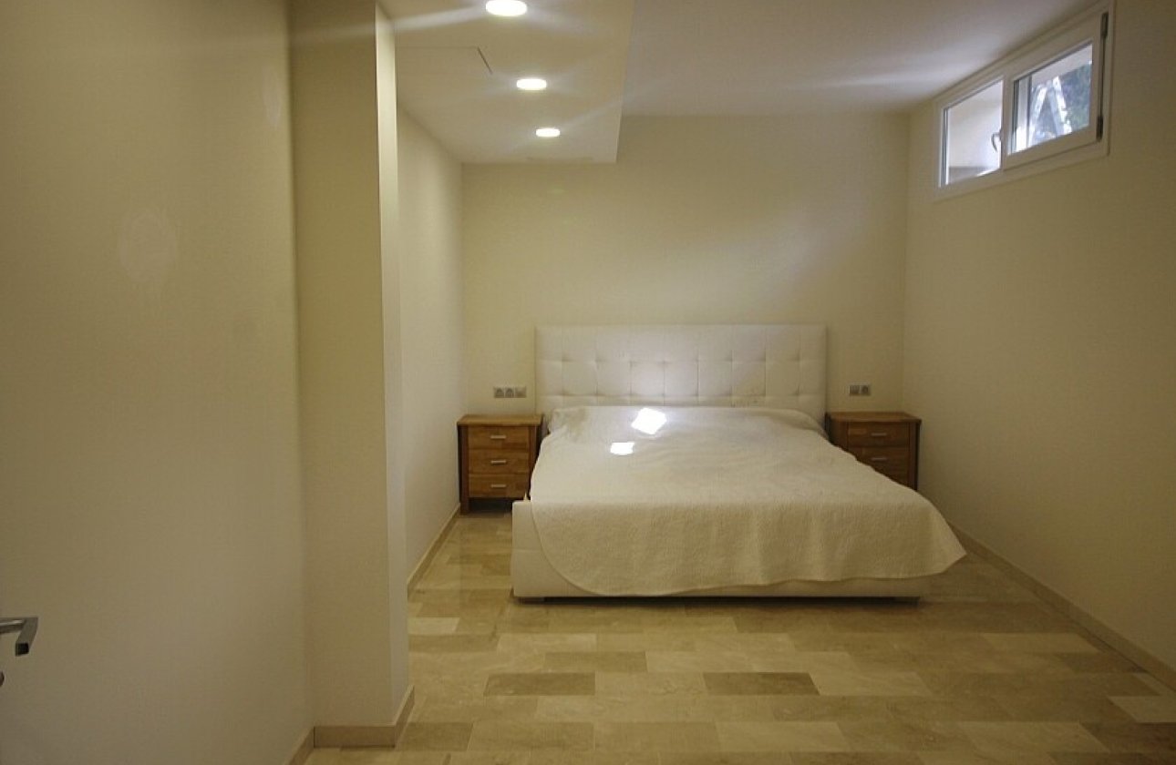 Revente - Villa - Orihuela Costa - La Zenia