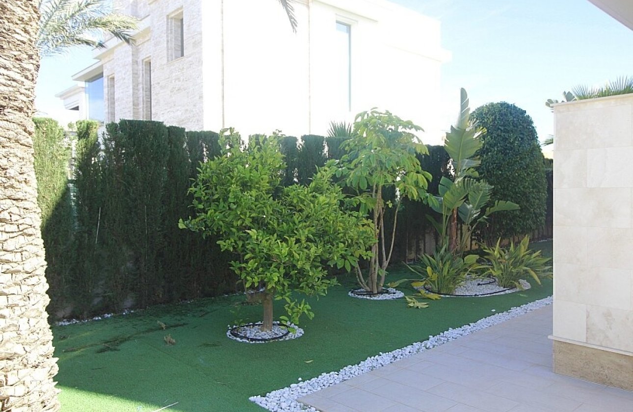 Revente - Villa - Orihuela Costa - La Zenia