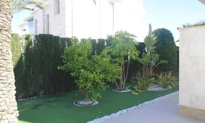 Revente - Villa - Orihuela Costa - La Zenia