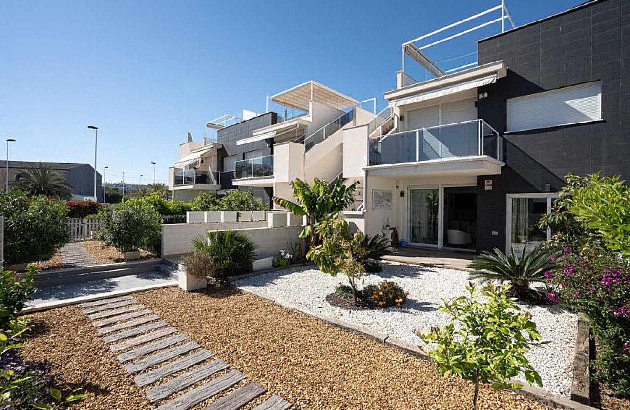 Resale - Bungalow - Torrevieja - Carrefour area