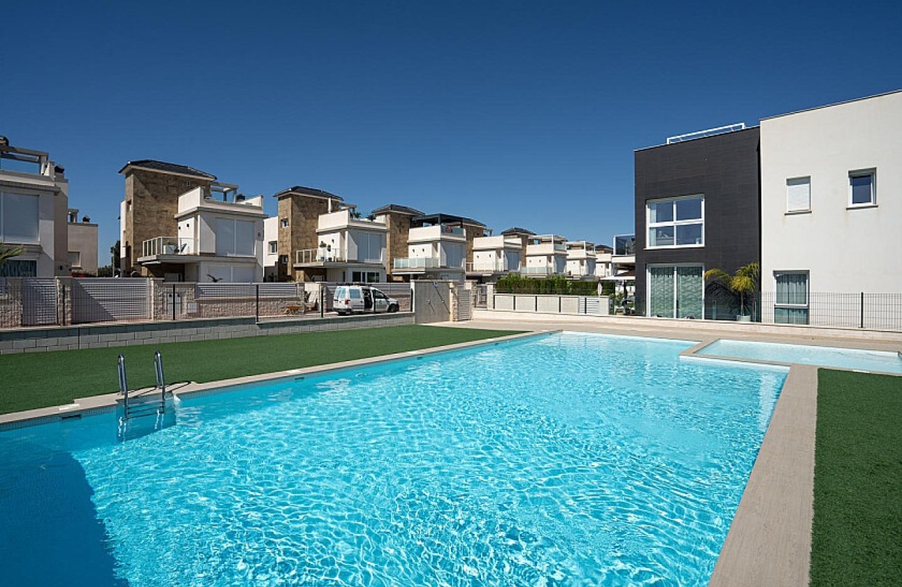 Resale - Bungalow - Torrevieja - Carrefour area