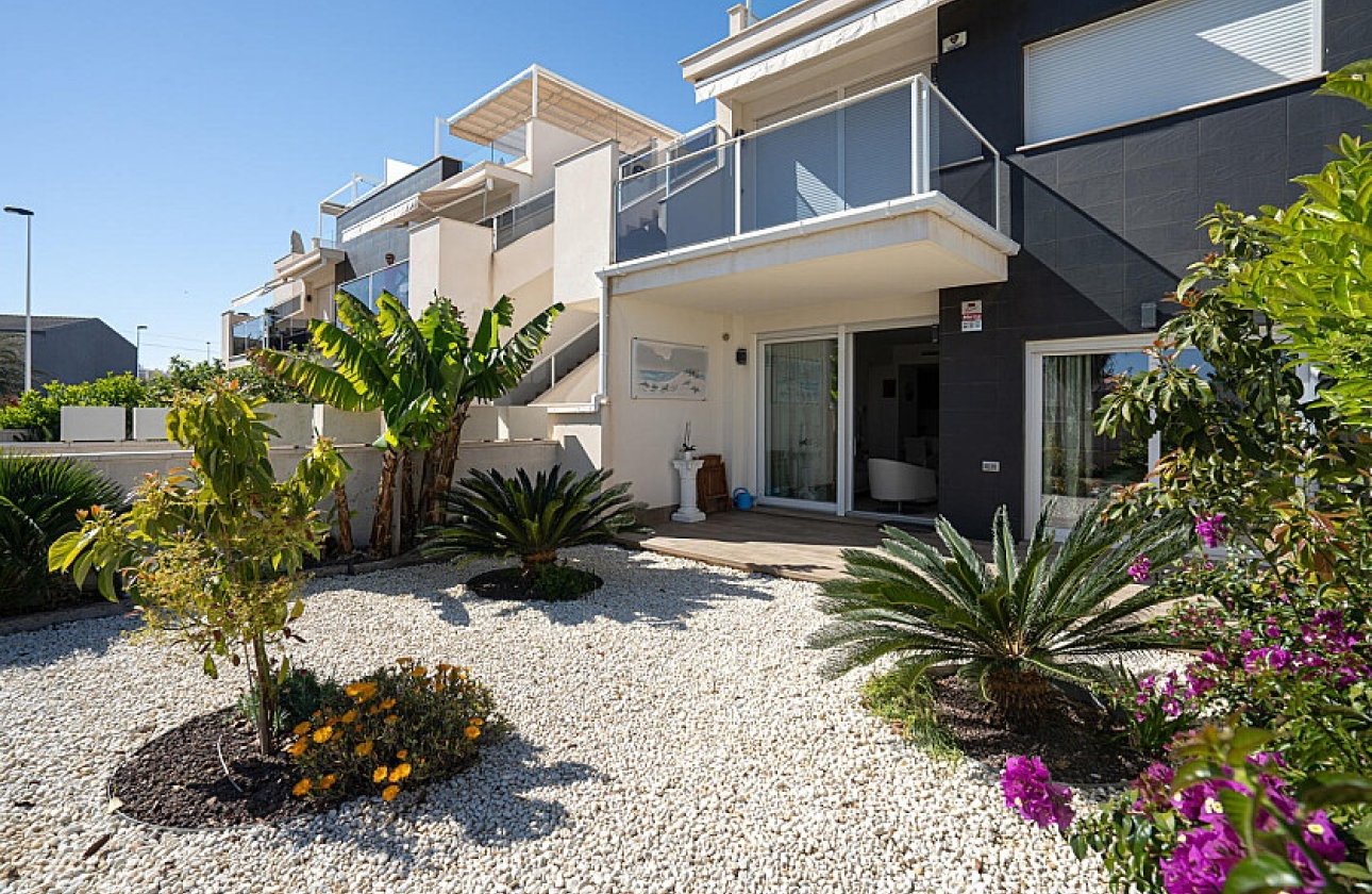 Resale - Bungalow - Torrevieja - Carrefour area