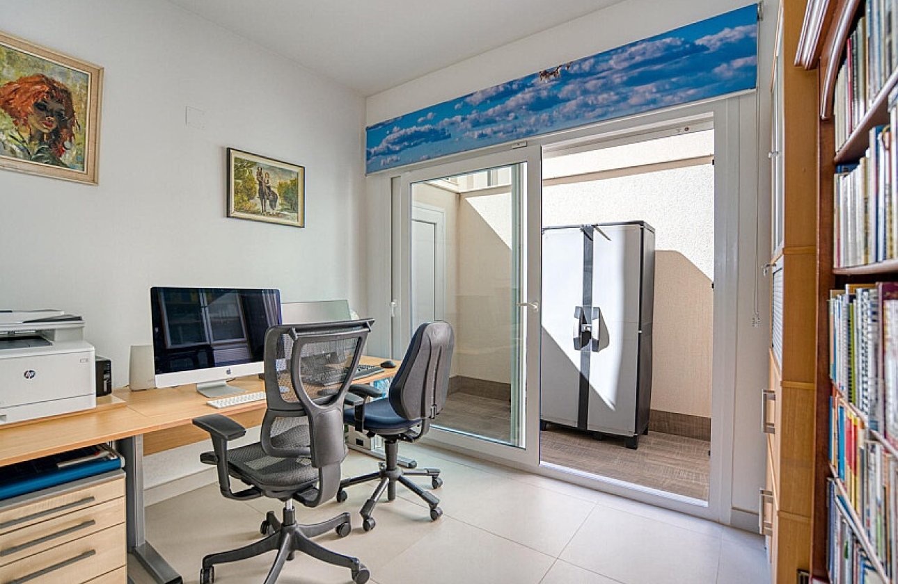 Resale - Bungalow - Torrevieja - Carrefour area