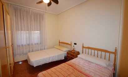 Resale - Villa - Torrevieja - Calas - norte ciudad