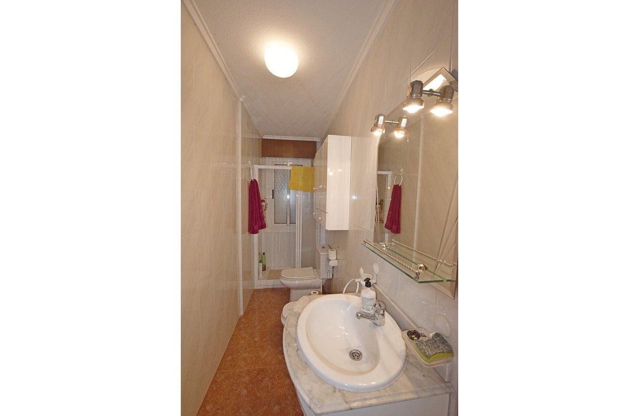 Resale - Villa - Torrevieja - Calas - norte ciudad