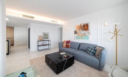 Resale - Apartment / flat - Punta Prima