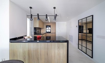 Resale - Apartment / flat - Punta Prima