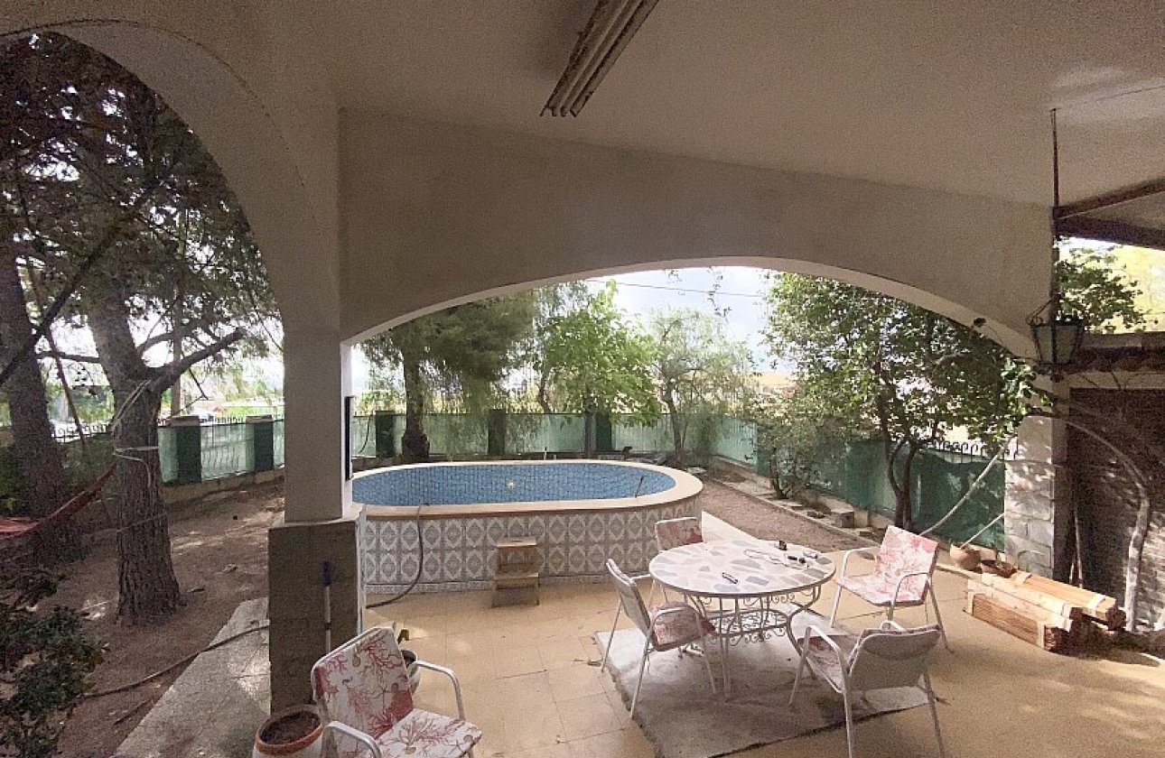 Resale - Villa - Crevillente