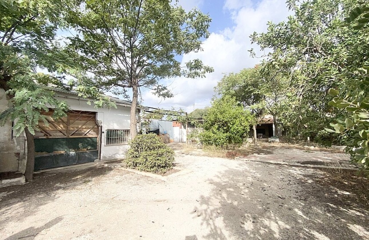 Resale - Villa - Crevillente