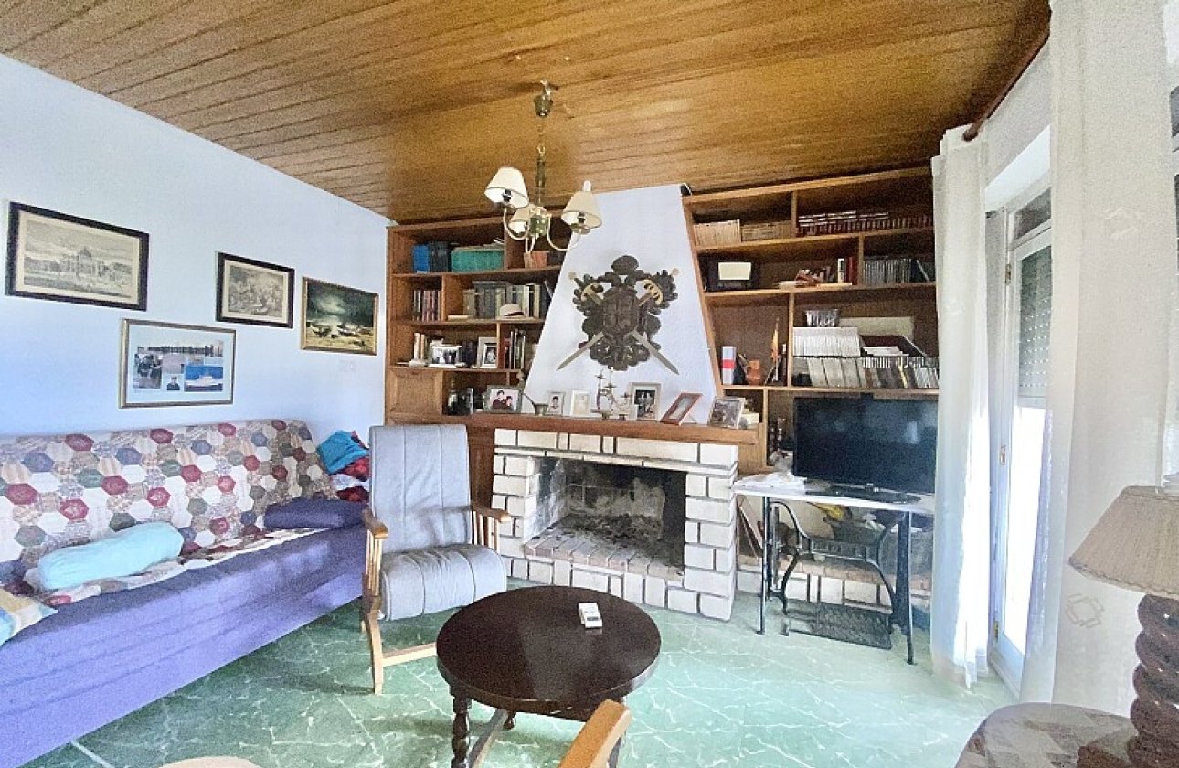 Resale - Villa - Crevillente