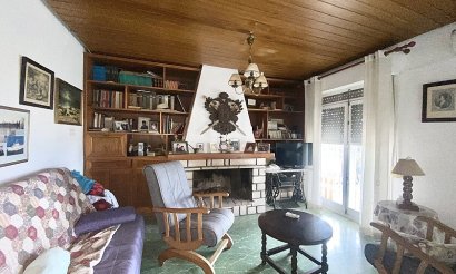 Resale - Villa - Crevillente