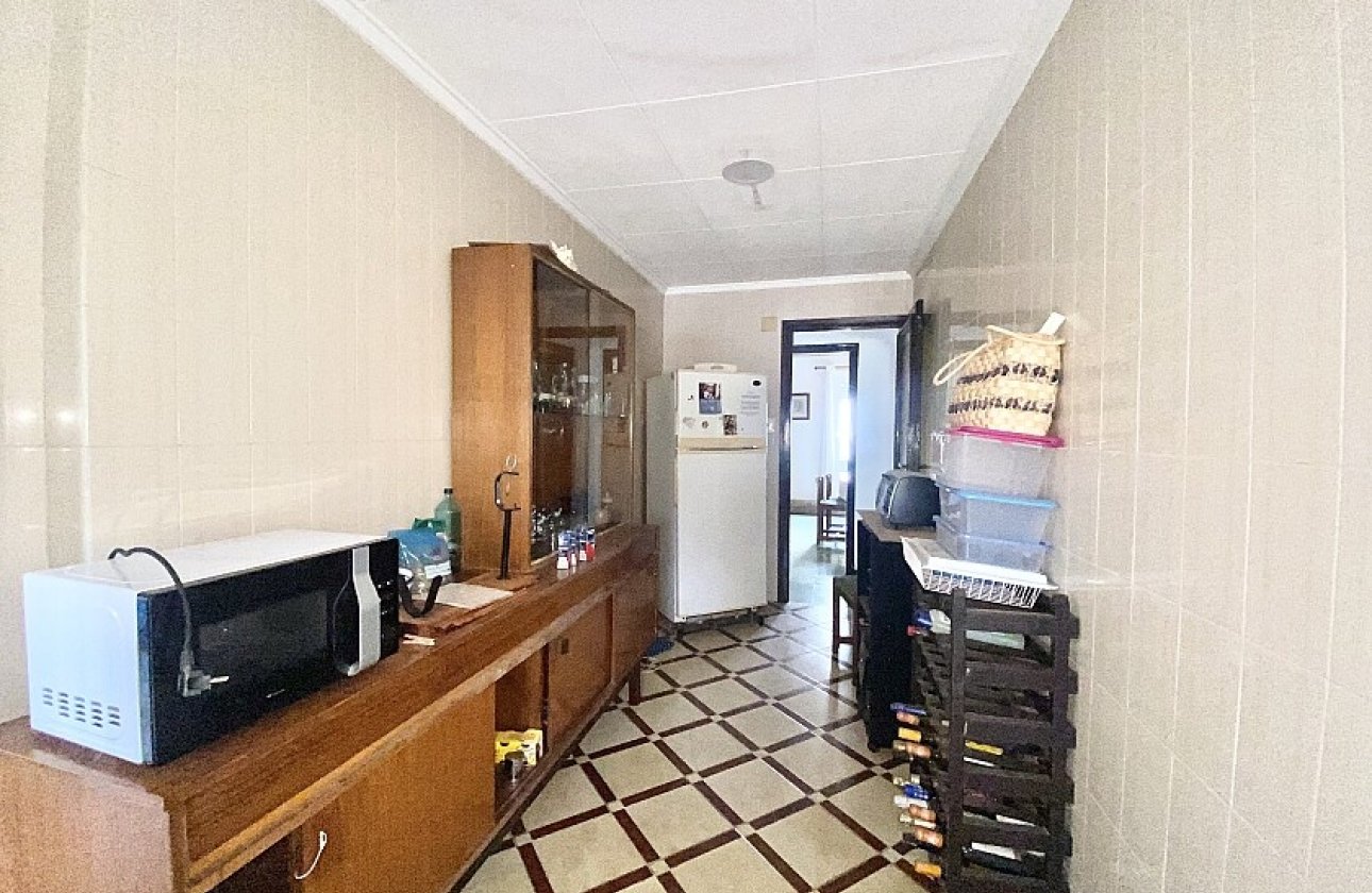Resale - Villa - Crevillente