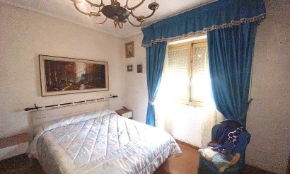 Resale - Villa - Crevillente