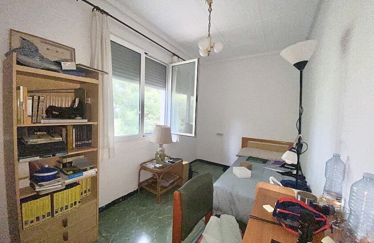 Resale - Villa - Crevillente