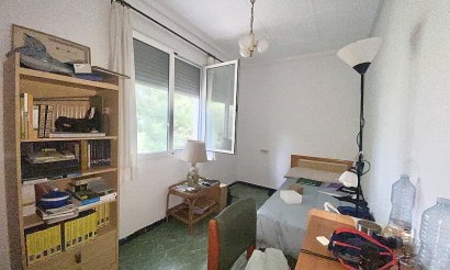 Resale - Villa - Crevillente