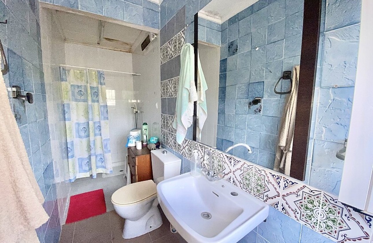 Resale - Villa - Crevillente