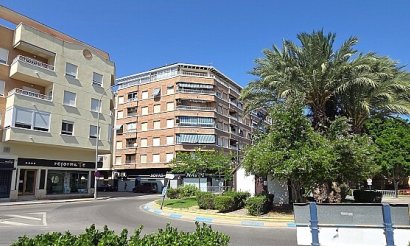 Resale - Apartment / flat - Orihuela Costa - Orihuela