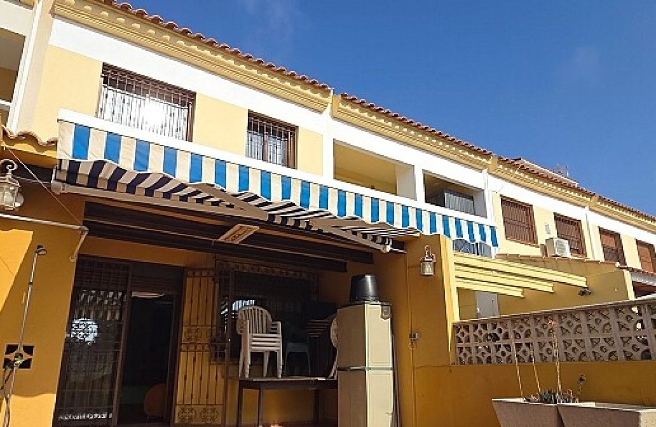 Resale - Townhouse - La Mata