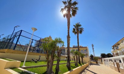 Resale - Townhouse - La Mata