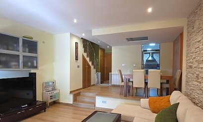 Resale - Townhouse - La Mata