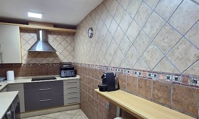 Resale - Townhouse - La Mata