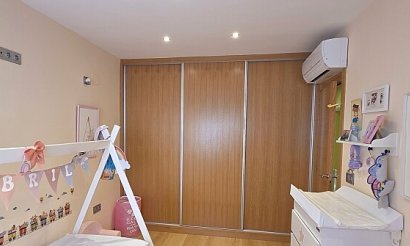 Resale - Townhouse - La Mata