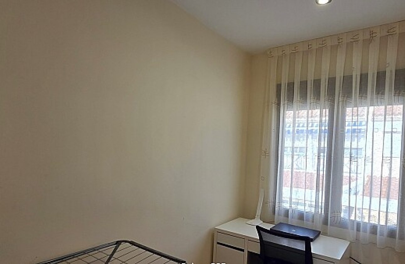 Resale - Townhouse - La Mata