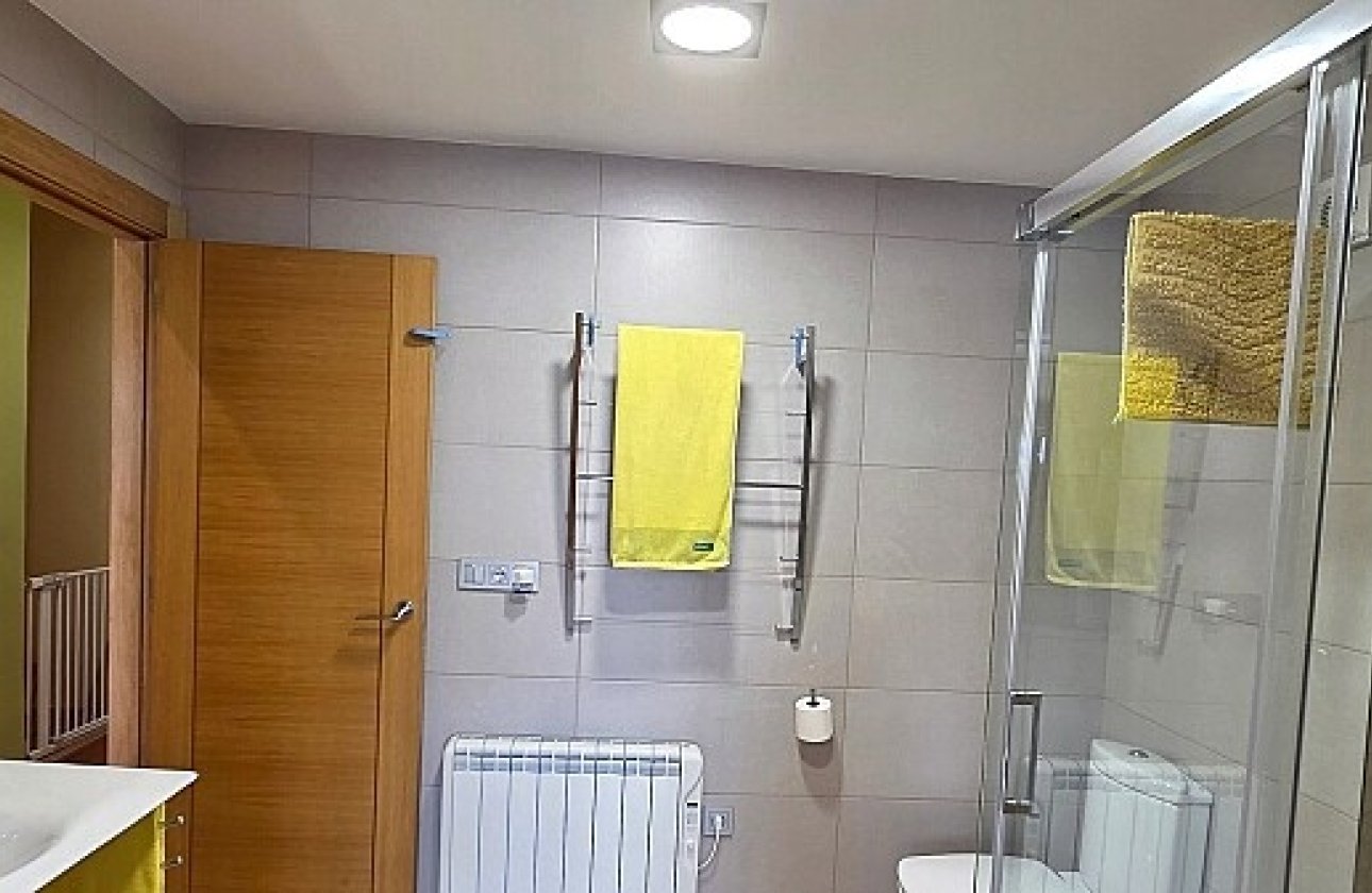 Resale - Townhouse - La Mata