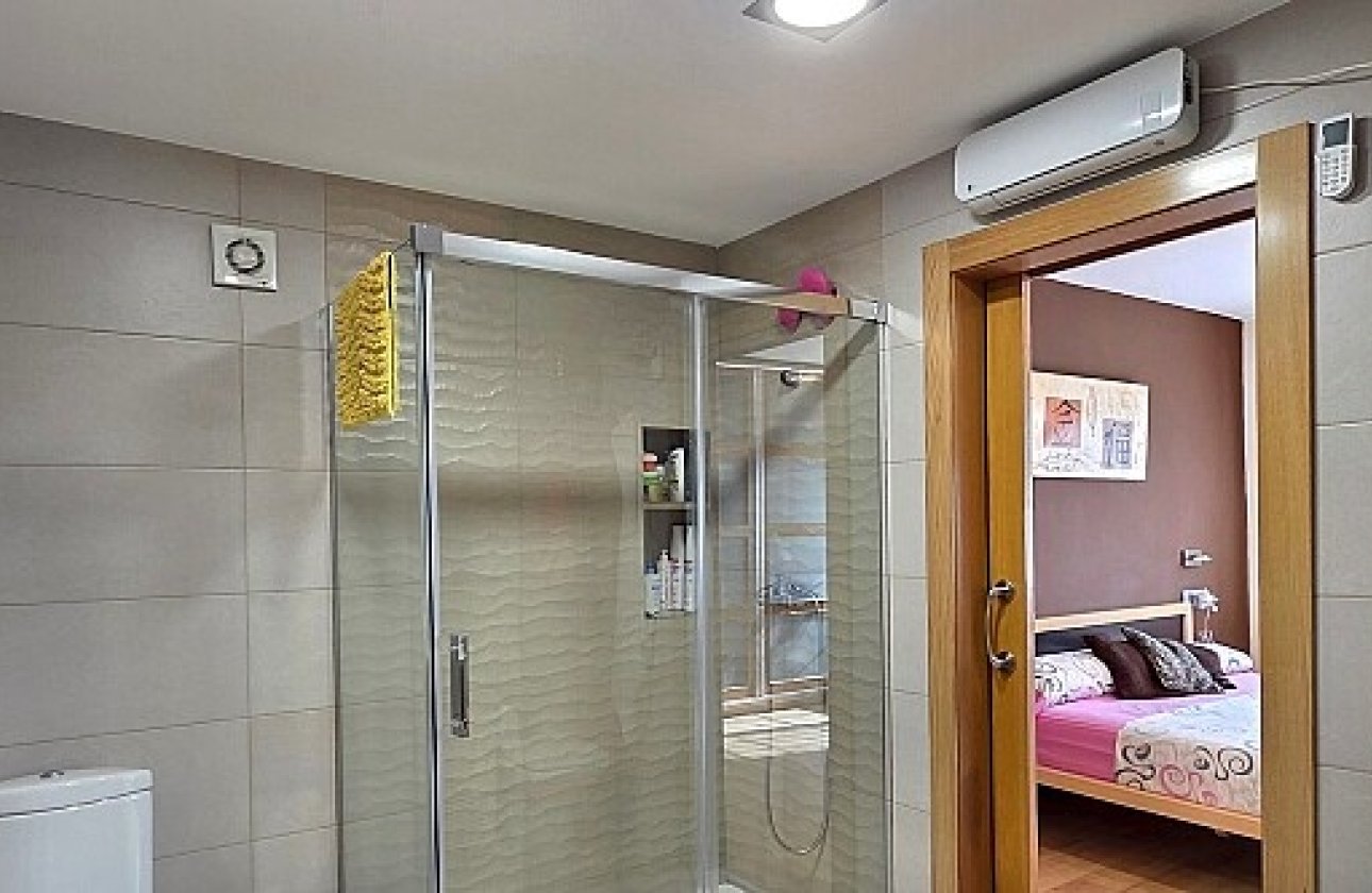 Resale - Townhouse - La Mata