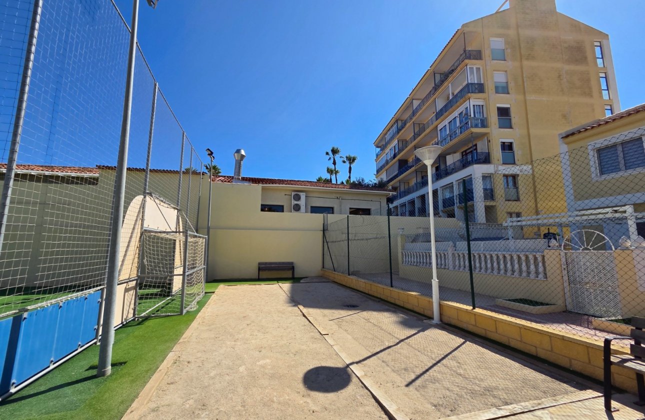 Resale - Townhouse - La Mata