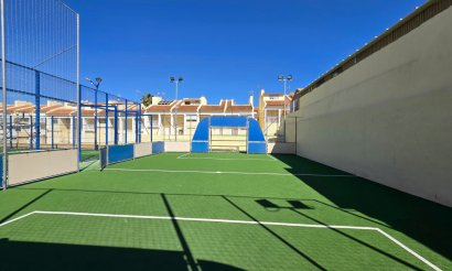 Resale - Townhouse - La Mata