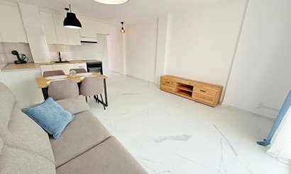 Resale - Apartment / flat - Orihuela Costa - Punta Prima