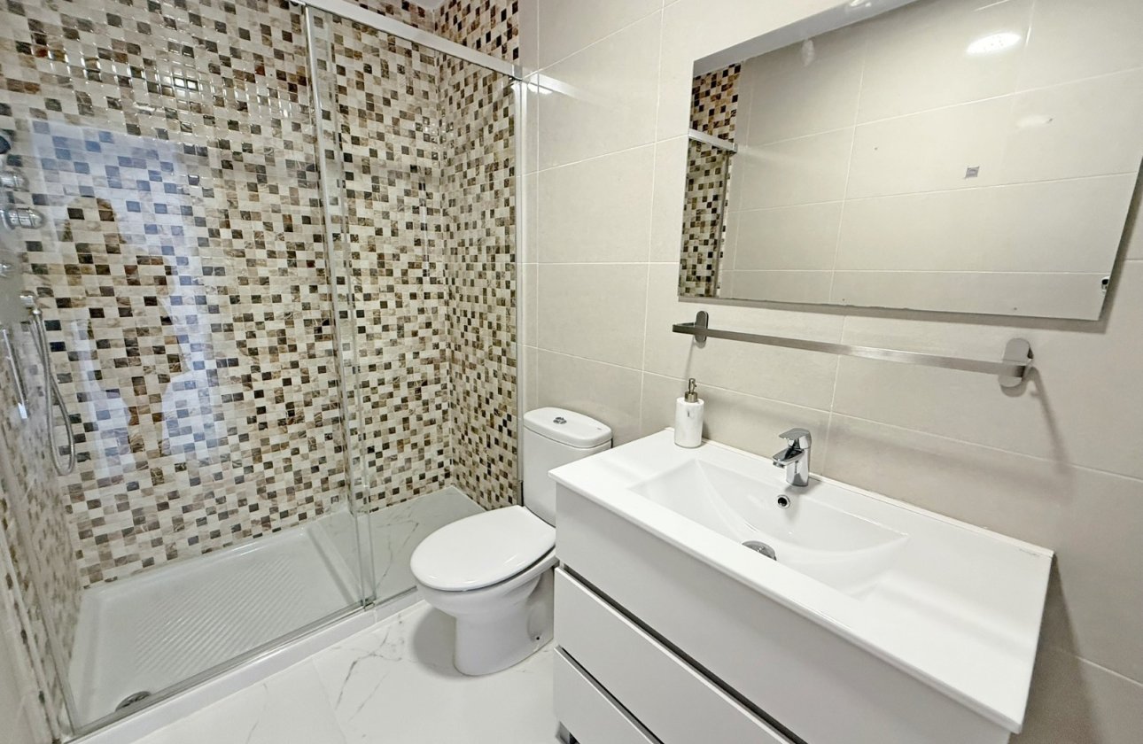 Resale - Apartment / flat - Orihuela Costa - Punta Prima