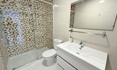 Resale - Apartment / flat - Orihuela Costa - Punta Prima