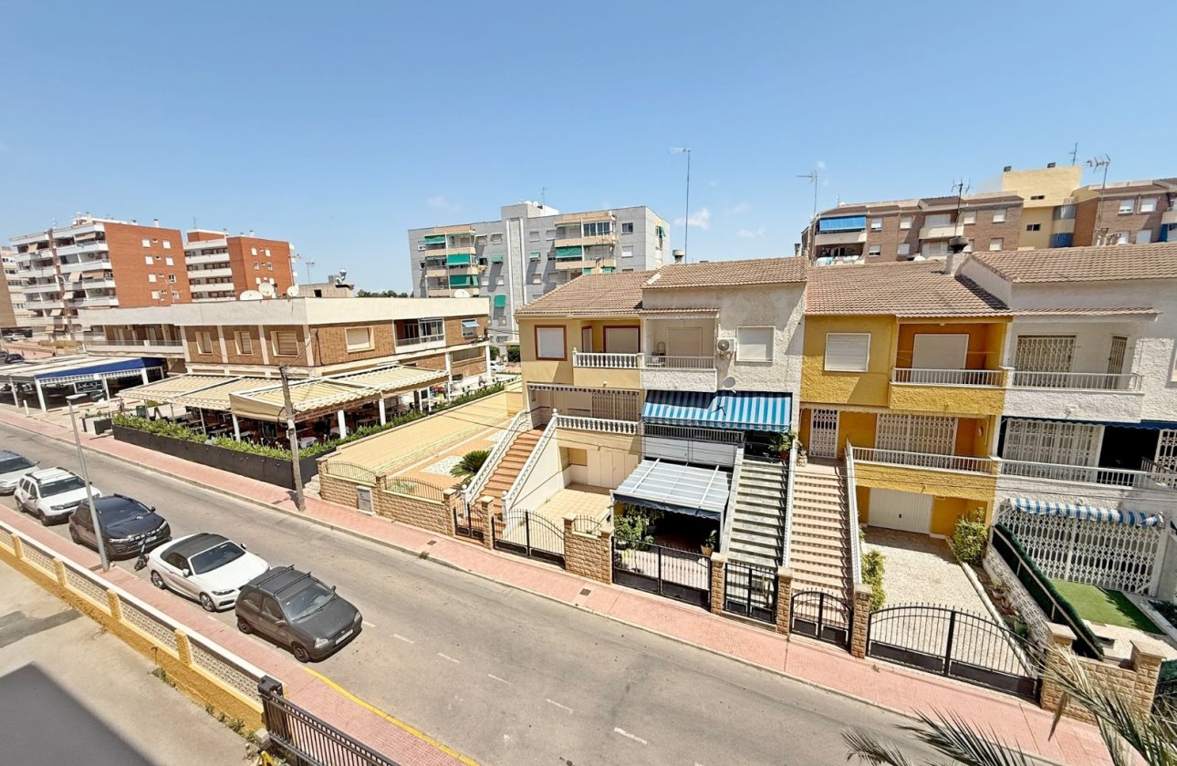 Resale - Apartment / flat - Orihuela Costa - Punta Prima