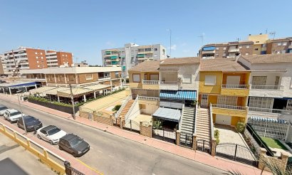 Resale - Apartment / flat - Orihuela Costa - Punta Prima