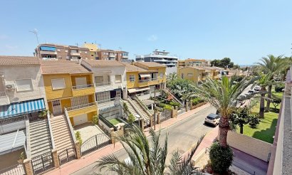 Resale - Apartment / flat - Orihuela Costa - Punta Prima