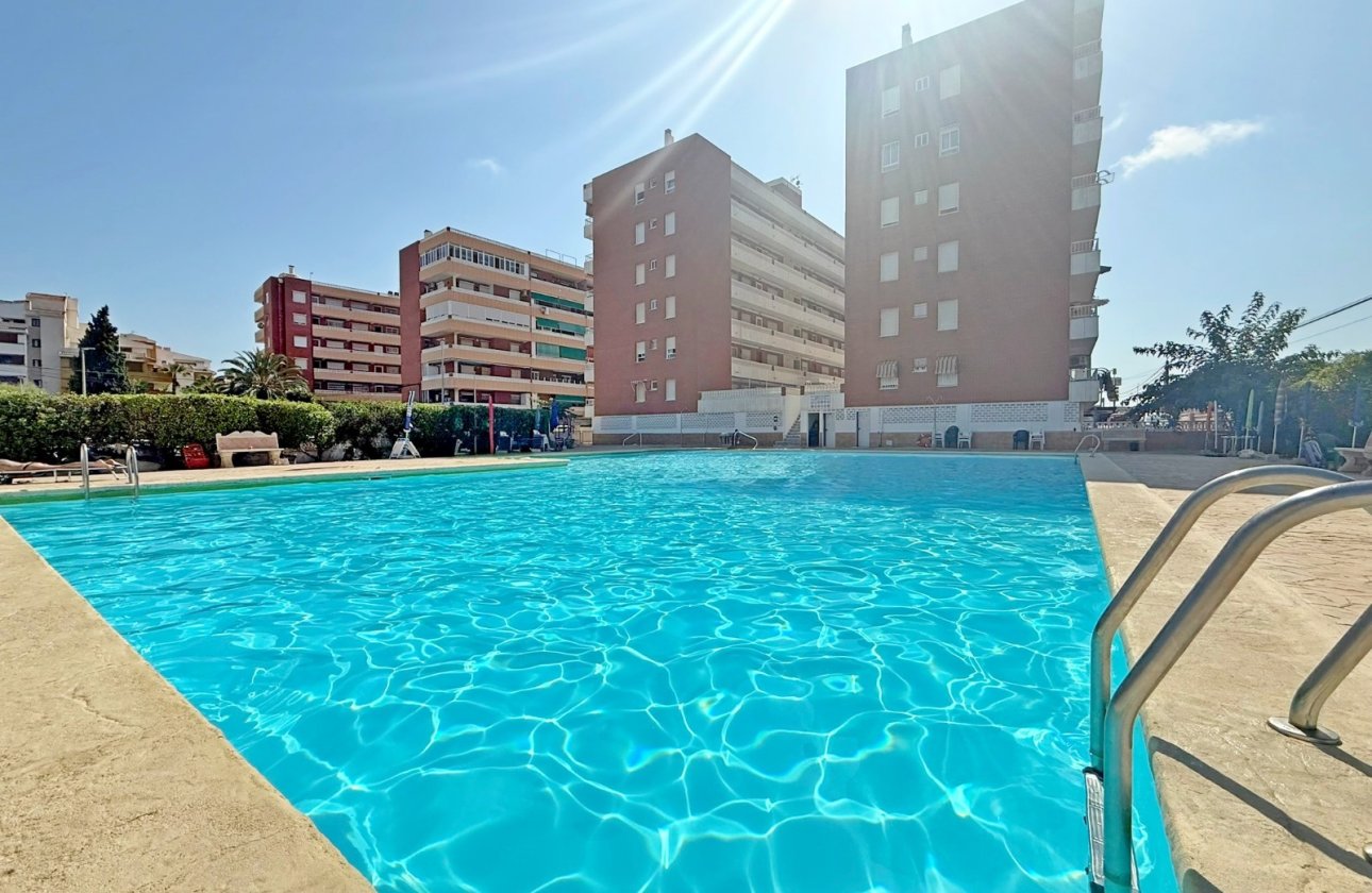 Resale - Apartment / flat - Orihuela Costa - Punta Prima