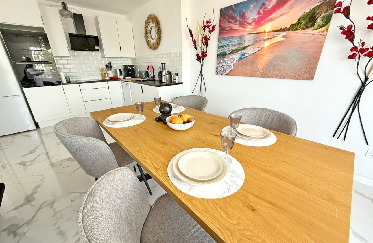 Resale - Apartment / flat - Orihuela Costa - Punta Prima