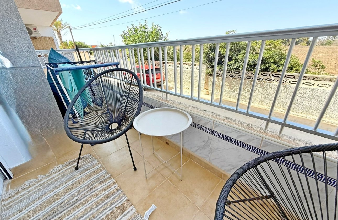 Resale - Apartment / flat - Orihuela Costa - Punta Prima