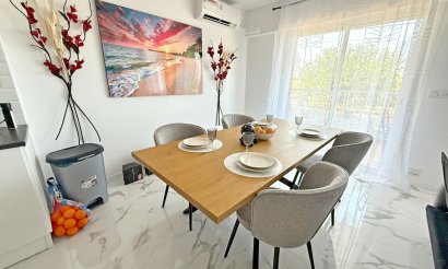 Resale - Apartment / flat - Orihuela Costa - Punta Prima