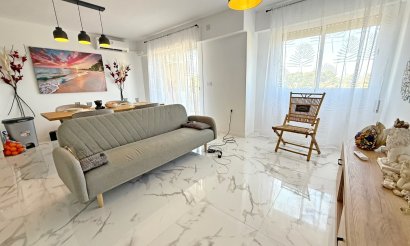 Resale - Apartment / flat - Orihuela Costa - Punta Prima